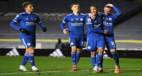 ليستر ينجو من سقوط أمام كريستال ويخطف تعادلًا بالبريميرليج